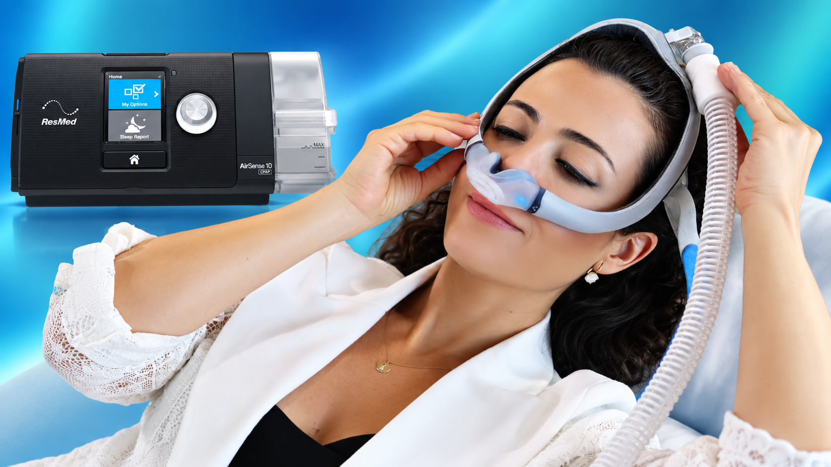 Dra. Larissa Vilela demonstra o funcionamento do aparelho CPAP e os tipos de máscaras para apneia do sono